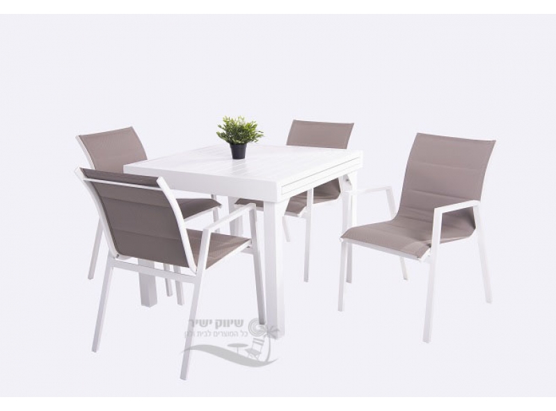 שולחן 90 90 סלייסים לבן ו4 כסא אביב 21