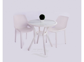 שולחן 72 לבן ו2 כסא רשת לבן